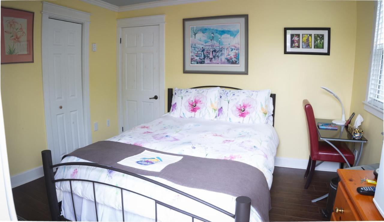 Abbie'S Garden Bed & Breakfast Grand Bank Esterno foto