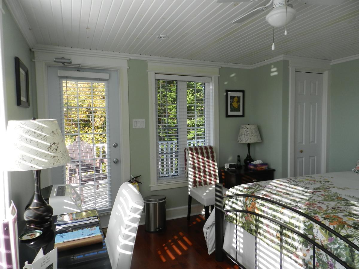 Abbie'S Garden Bed & Breakfast Grand Bank Esterno foto